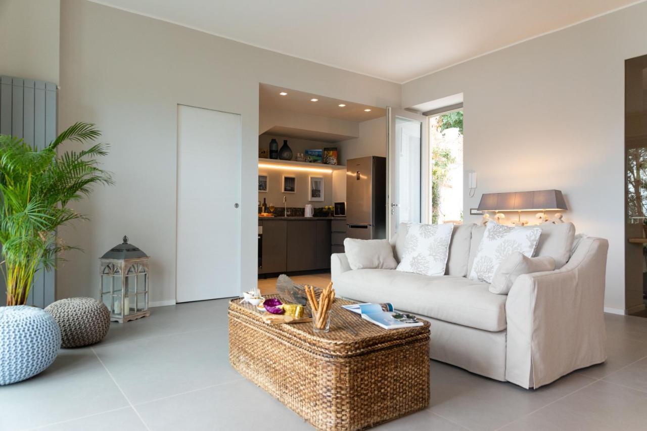 Nesos Suite By Domusicily Mondello Dış mekan fotoğraf